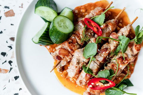 Deluxe Dinner Package By Luke Nguyen At Botanic House - Schoolies Week Accommodation 1