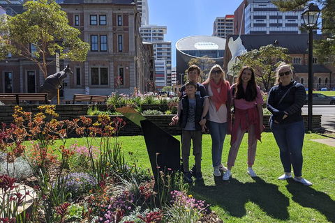 The ULTIMATE Perth Walking Tour: History, Architecture, Art, Nightlife + More! - Schoolies Week Accommodation 3