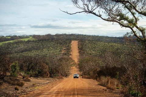 NEW TOUR - Kangaroo Island Road To Recovery Tour (1 Day/1 Night) - Schoolies Week Accommodation 2