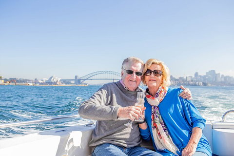 Private Sydney Harbour Lunch Cruise Including Unlimited Drinks - Schoolies Week Accommodation 3