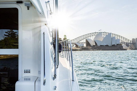 Private Sydney Harbour Lunch Cruise Including Unlimited Drinks - Schoolies Week Accommodation 5