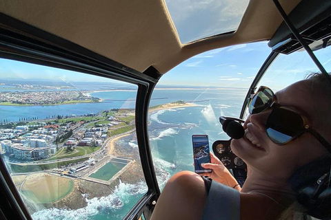 Coastal Helicopter Shared Flight - 20 Minutes - Schoolies Week Accommodation 3