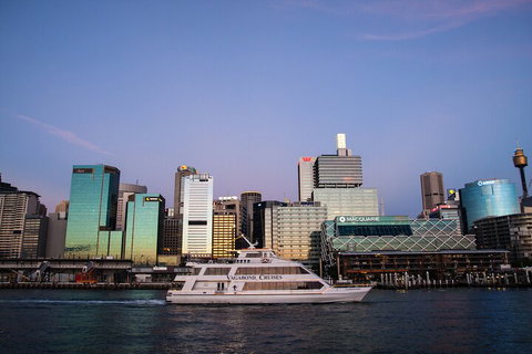 Christmas Eve Dinner On Sydney Harbour - Schoolies Week Accommodation 1